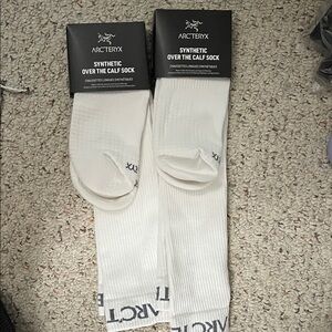 NWT Arc'teryx Synthetic Over the Calf Socks - White Set of 2